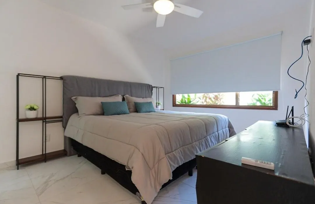 Playa Esmeralda-1